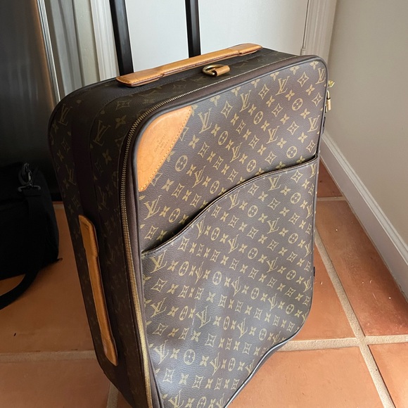 Louis Vuitton Monogram Pégase Légèr 55 Suitcase - Picture 2 of 14